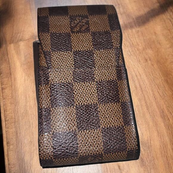 Louis Vuitton Brown Tan Holder Damier, Preloved - Picture 1 of 10